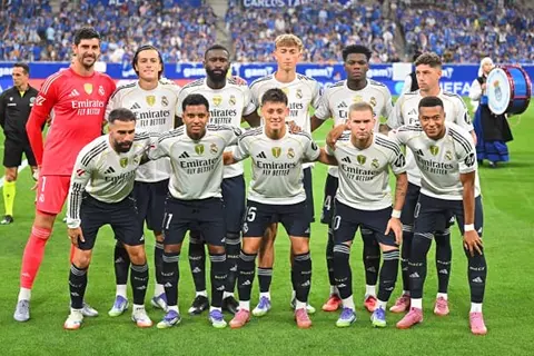بحفاظه على نظافة شباكه.. ريال مدريد يحقق رقما مميزا أمام أوفييدو